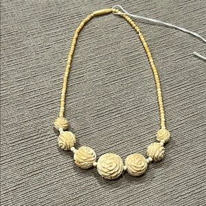 Vintage carved celluloid Cream Beaded Necklace